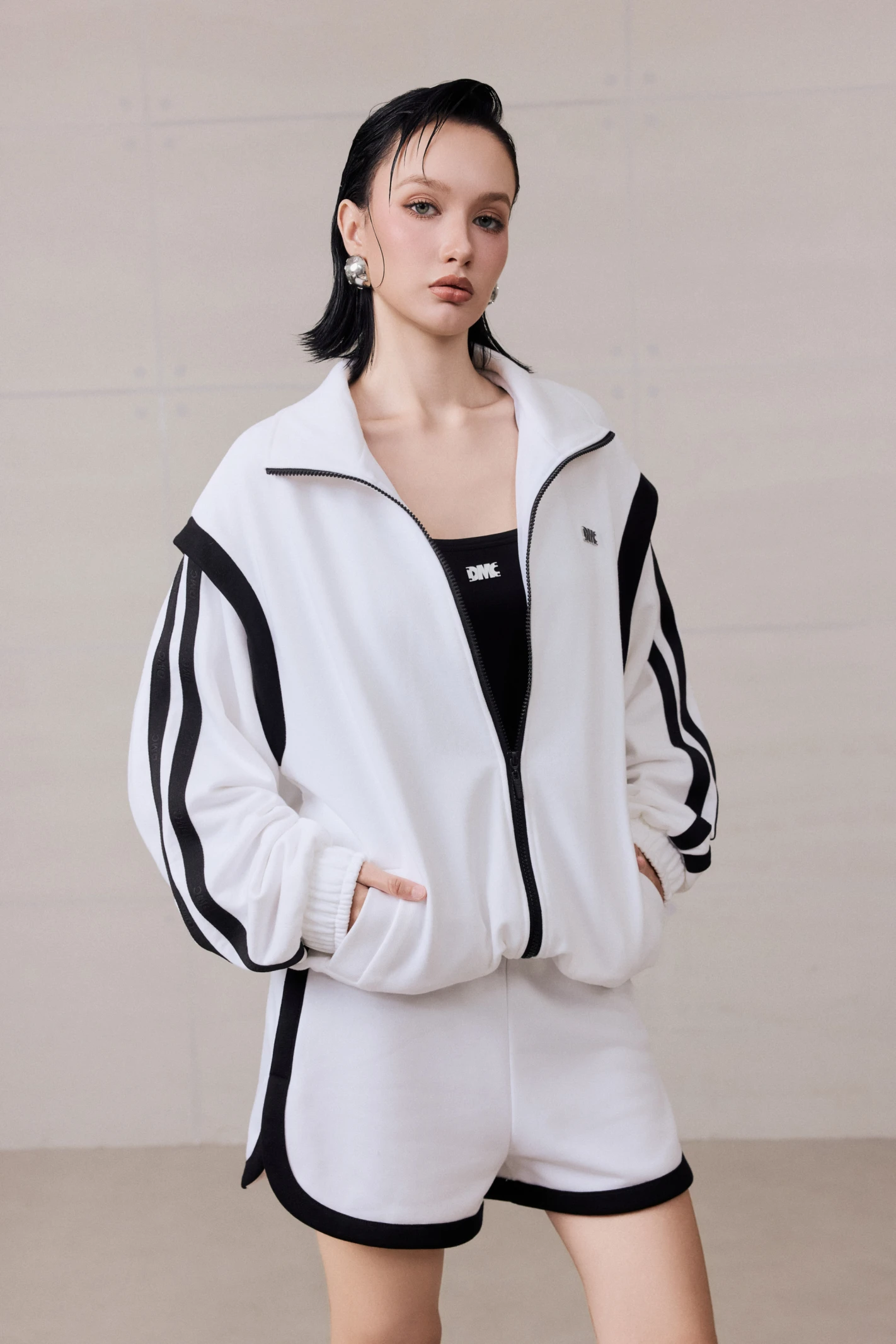 /assets/uploads/images/product/2026/EC2_-_10_10-54.webp
