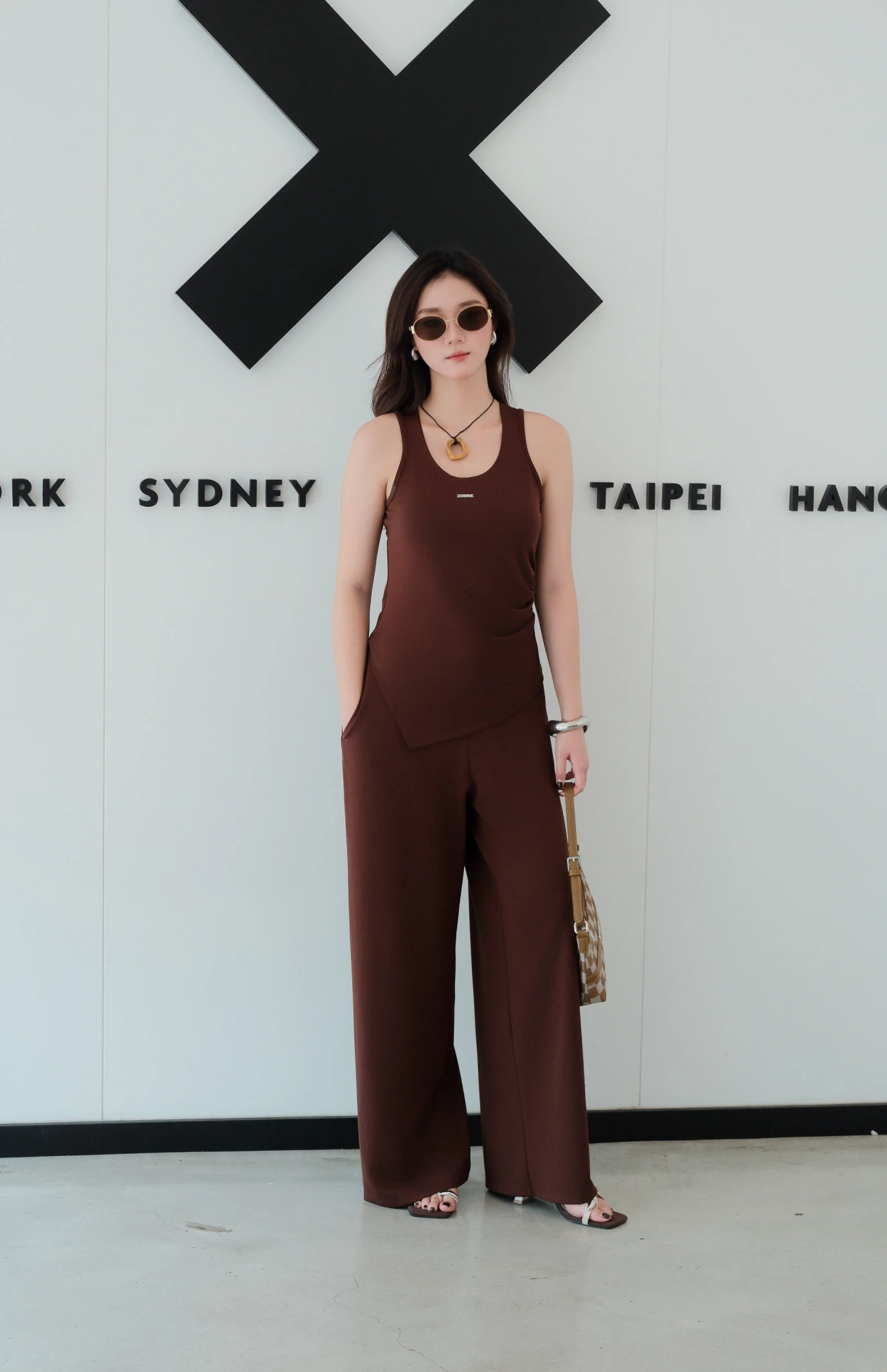 /assets/uploads/images/product/2026/EC2_-_T8_-_KHANH_THI-21.webp
