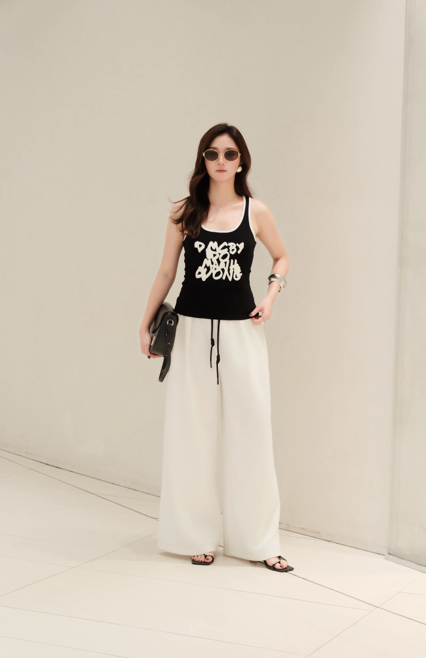 /assets/uploads/images/product/2026/EC2_-_T8_-_KHANH_THI-57.webp