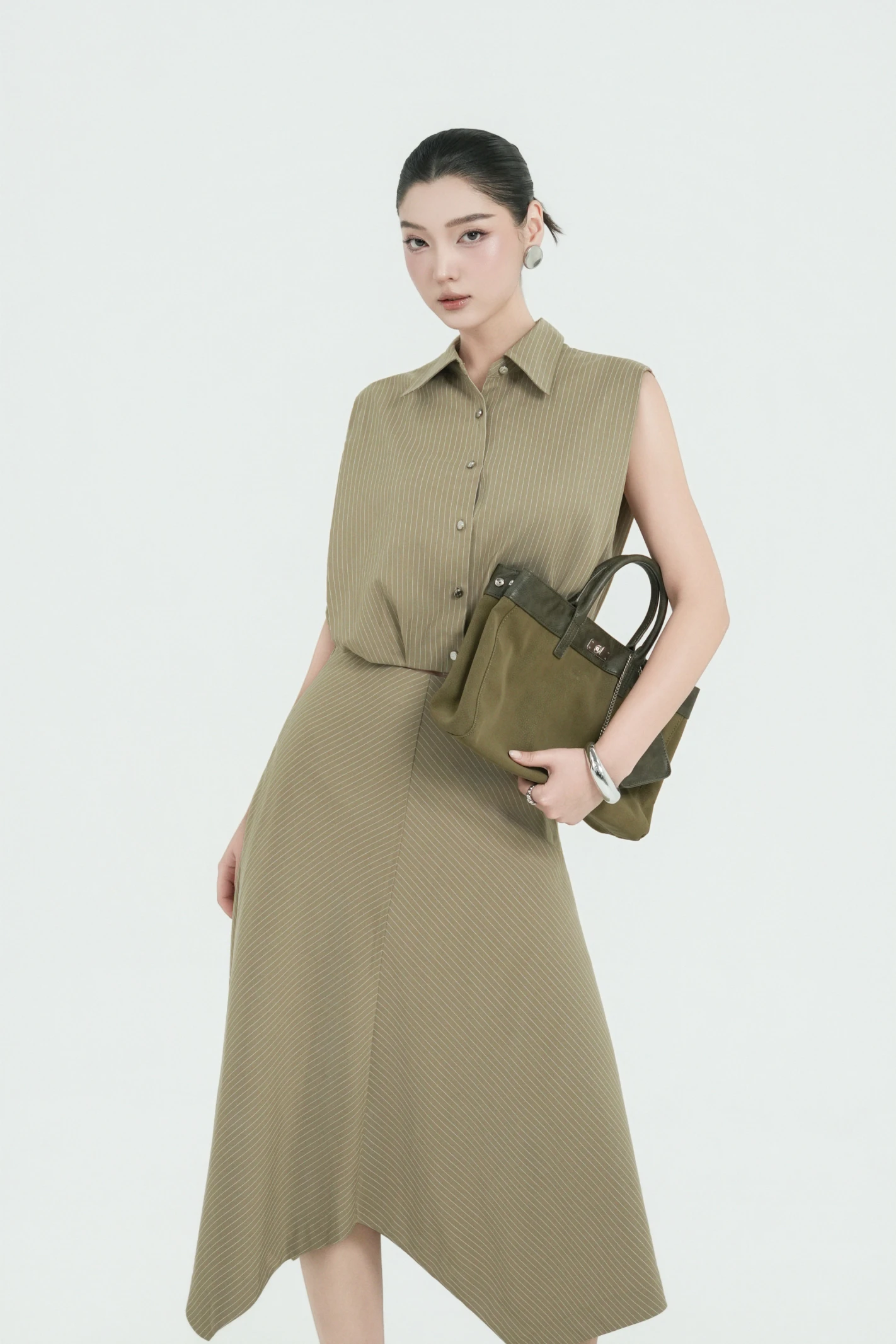 /assets/uploads/images/product/2026/MODESTRA_4.webp