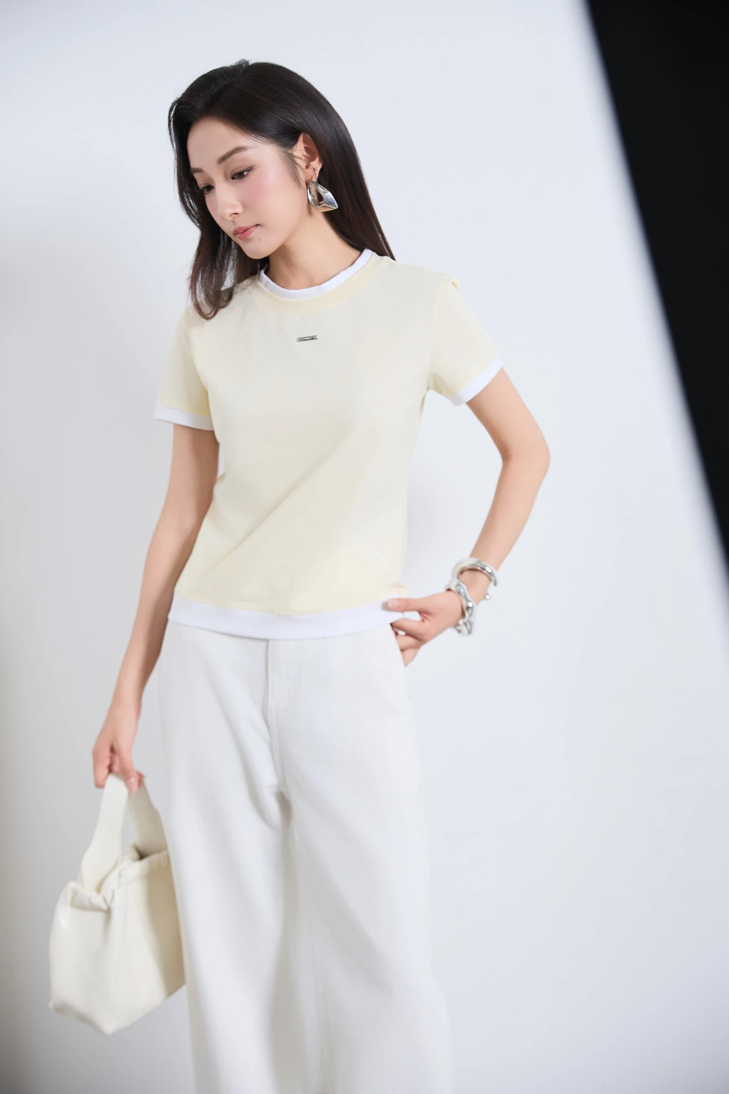 /assets/uploads/images/product/2026/MODIQUE-14.webp