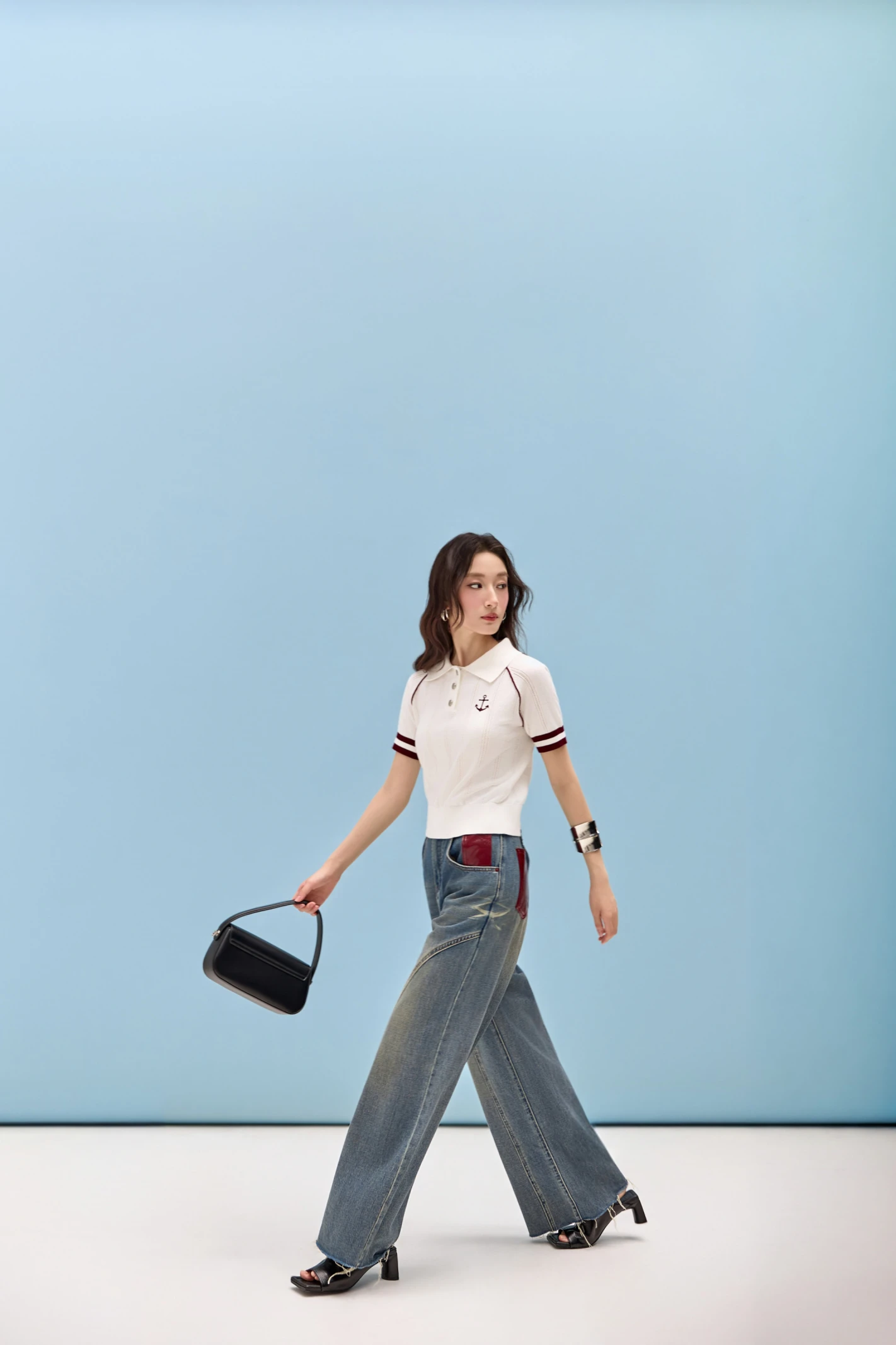 /assets/uploads/images/product/2026/T6-solaria-40.webp