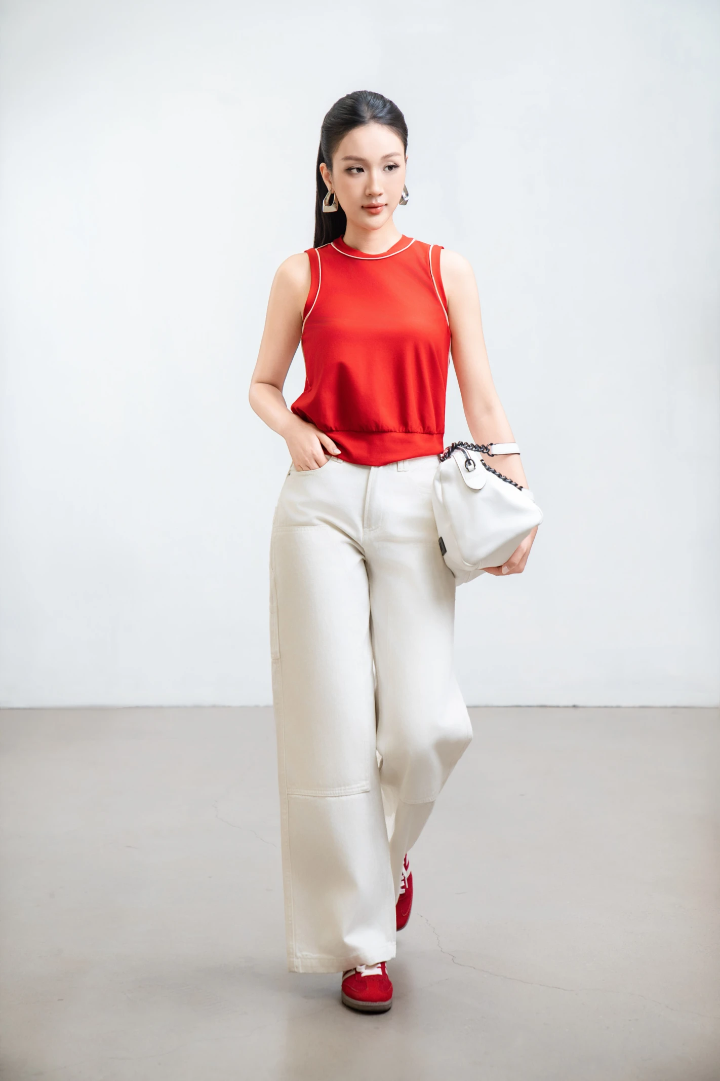 /assets/uploads/images/product/2026/bHT-T6-2.webp