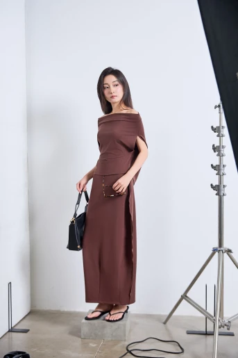 /assets/uploads/images/product/2026/thumbnail_MODIQUE-40.webp
