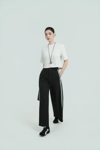 /assets/uploads/images/product/2026/MOMENTUM-31.webp